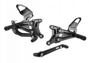 Fußrastenanlage Triumph Speed Triple 1200 RR 2022-